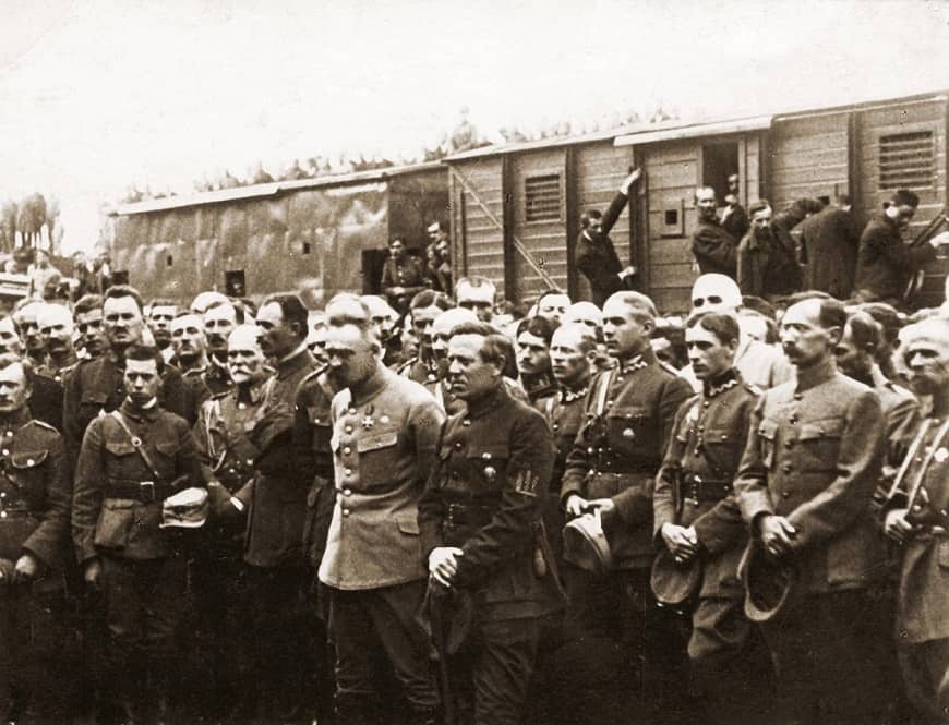 870 Piłsudski Petlura Polish and Ukrainian Officers 1920