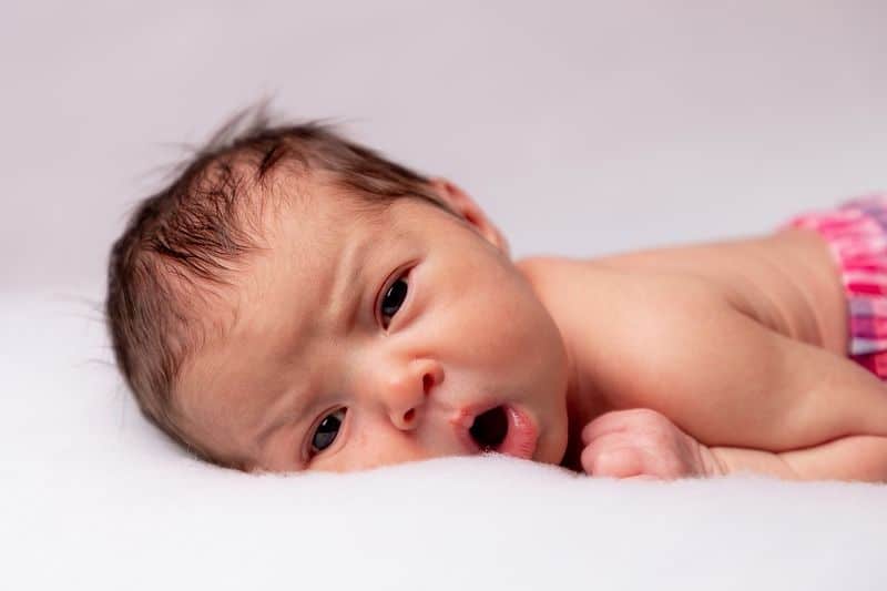 newborn baby 4189640 1280