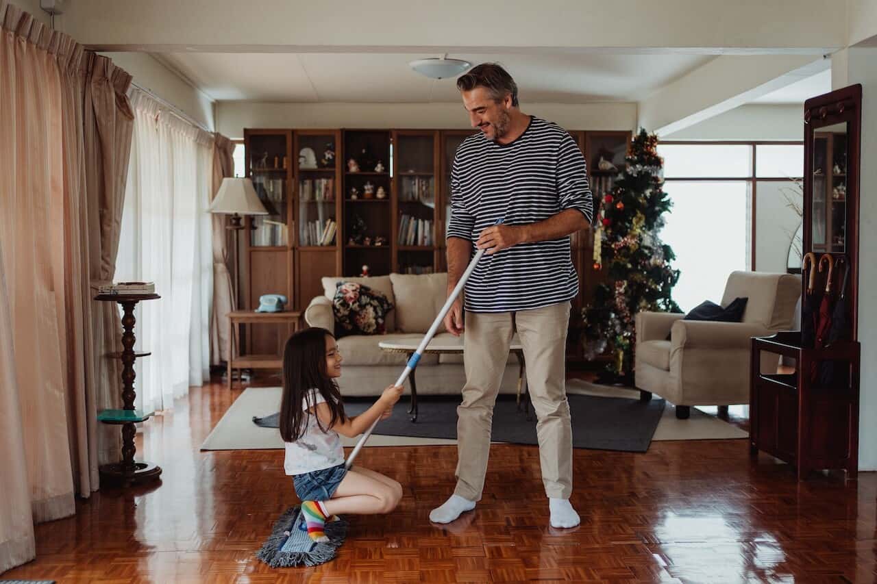 Sposoby na bałagan - jak zachęcić dziecko do sprzątania